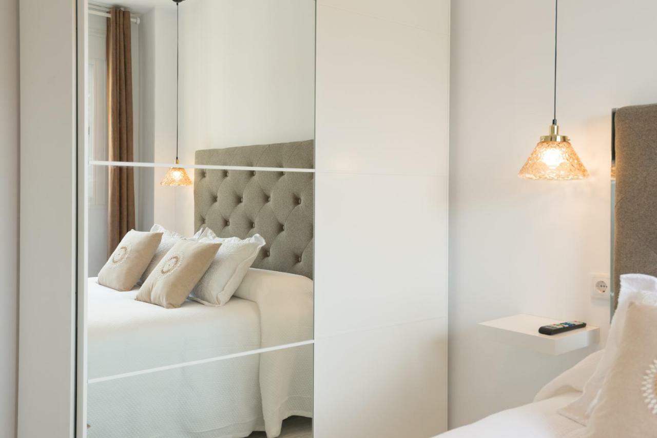Stunning Spacious City Apartment With Free Parking 말라가 외부 사진